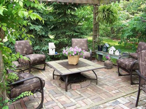 Small Garden Patio Design with Flooring and Decor Ideas