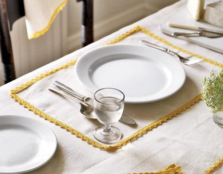 Linen Dining Table 
Mats></P>
<P align=center><STRONG>(Linen Dining Table 
Mats)</STRONG></P>
<P align=center>(This picture is 
contributed by 