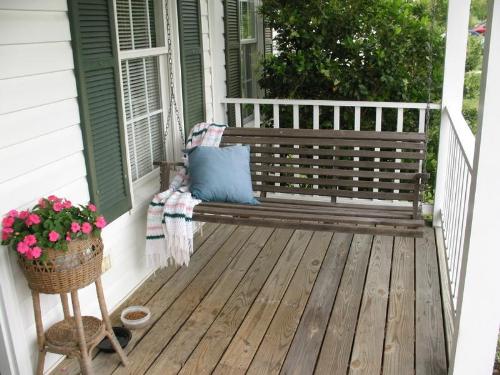 teak wood porch swing