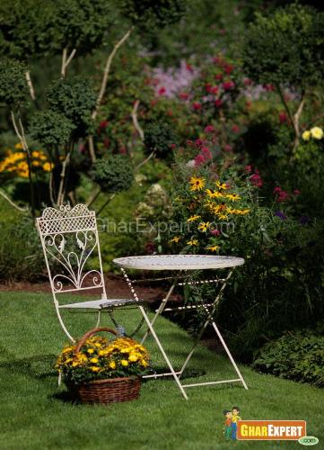 Metal garden furniture