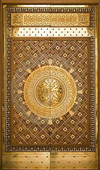Brass Doors Advantages & Disadvantages Brass Doors Advantages & Disadvantages