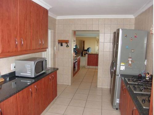 Kitchen Flooring Kitchen Flooring