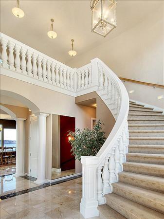 Curved stairs