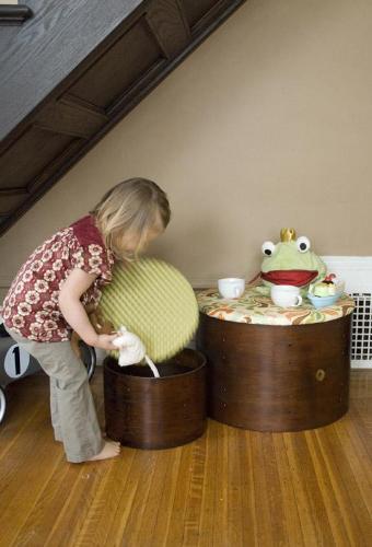 Kids space under stairs