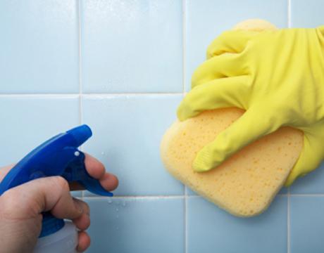 Kitchen Tile Cleaning