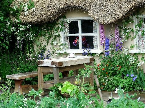 Cottage garden furniture
