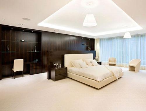 Large bedroom design and furnishing