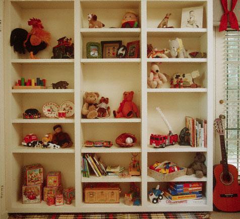 Shelving and Storage Ideas for Kids Room