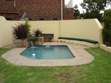 Concrete Swimming pool Concrete swimming pool