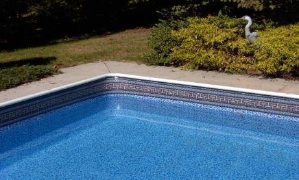  Vinyl Swimming Pool